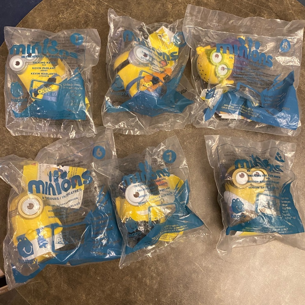 2015 McDonald’s Minions Happy Meal Toys (Set of 6)